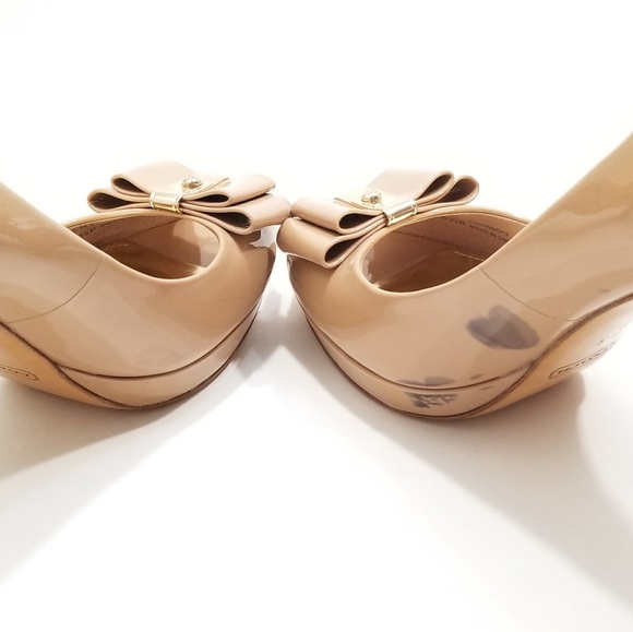 Coach Patent Starla Nude Bow Heels Open Toe Shoes - Picture 4 of 7
